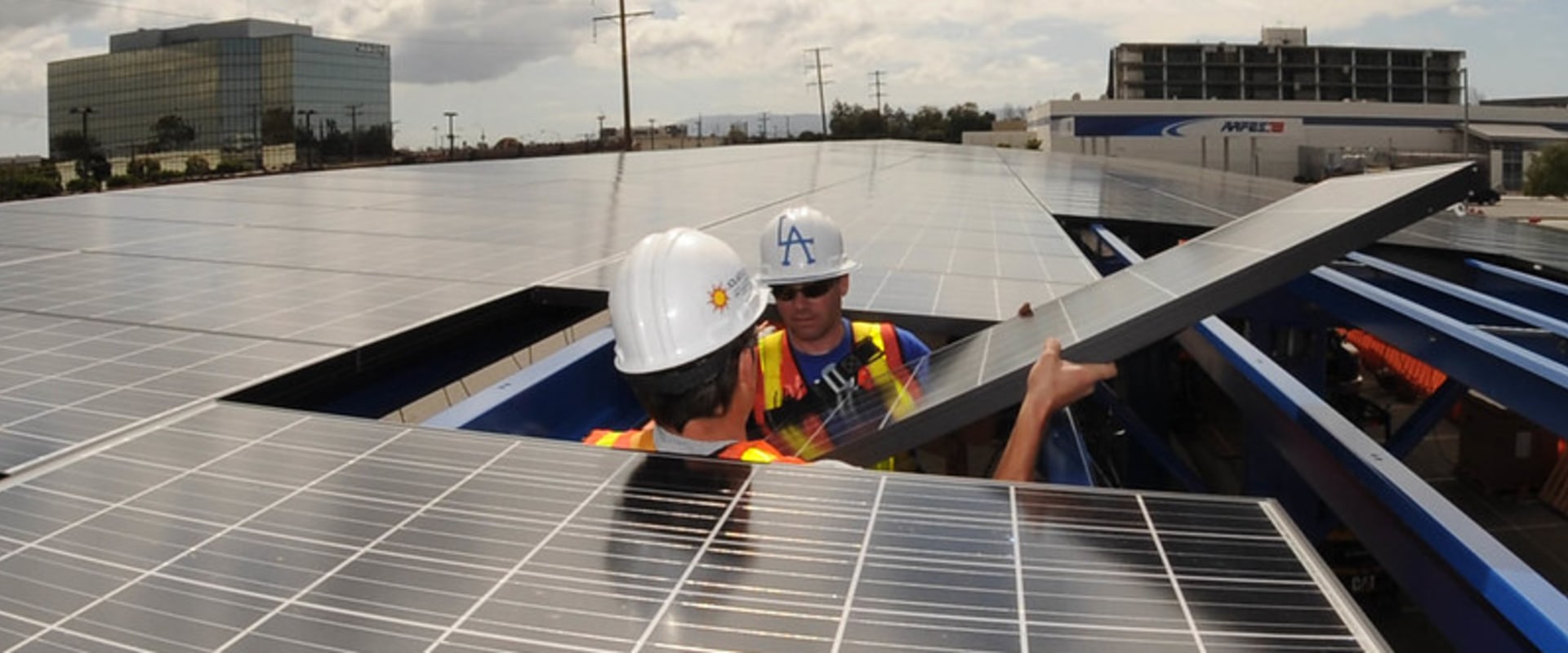 Solar Roof Installation: What You Need To Know About Federal Solar Tax Credit
