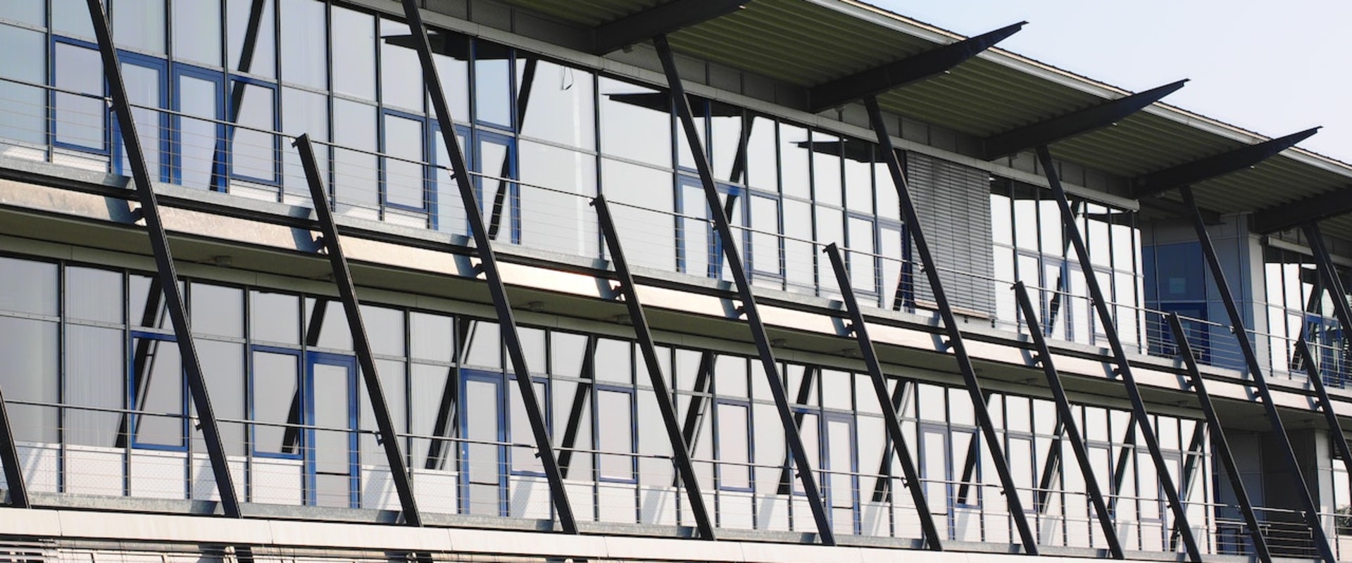 Warehouse Property In Sydney: The Advantages Of Professional COVID Cleaning After Roof Installation
