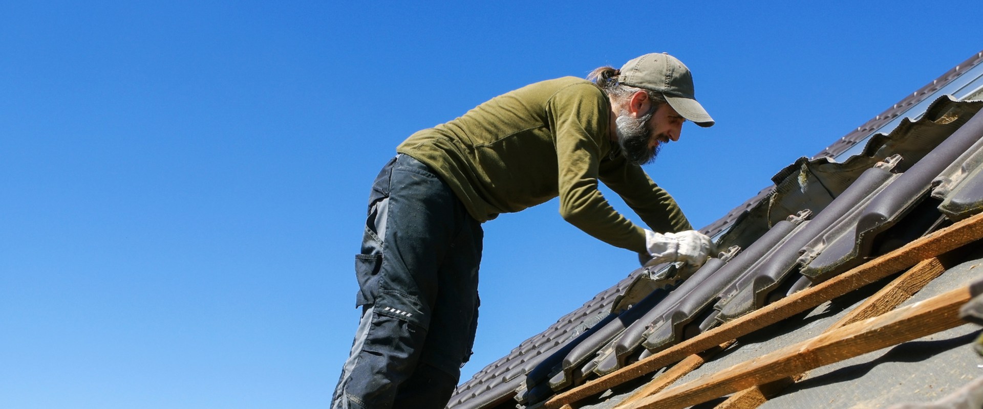 Roof Installation 101 In Leicester: Understanding The Basics