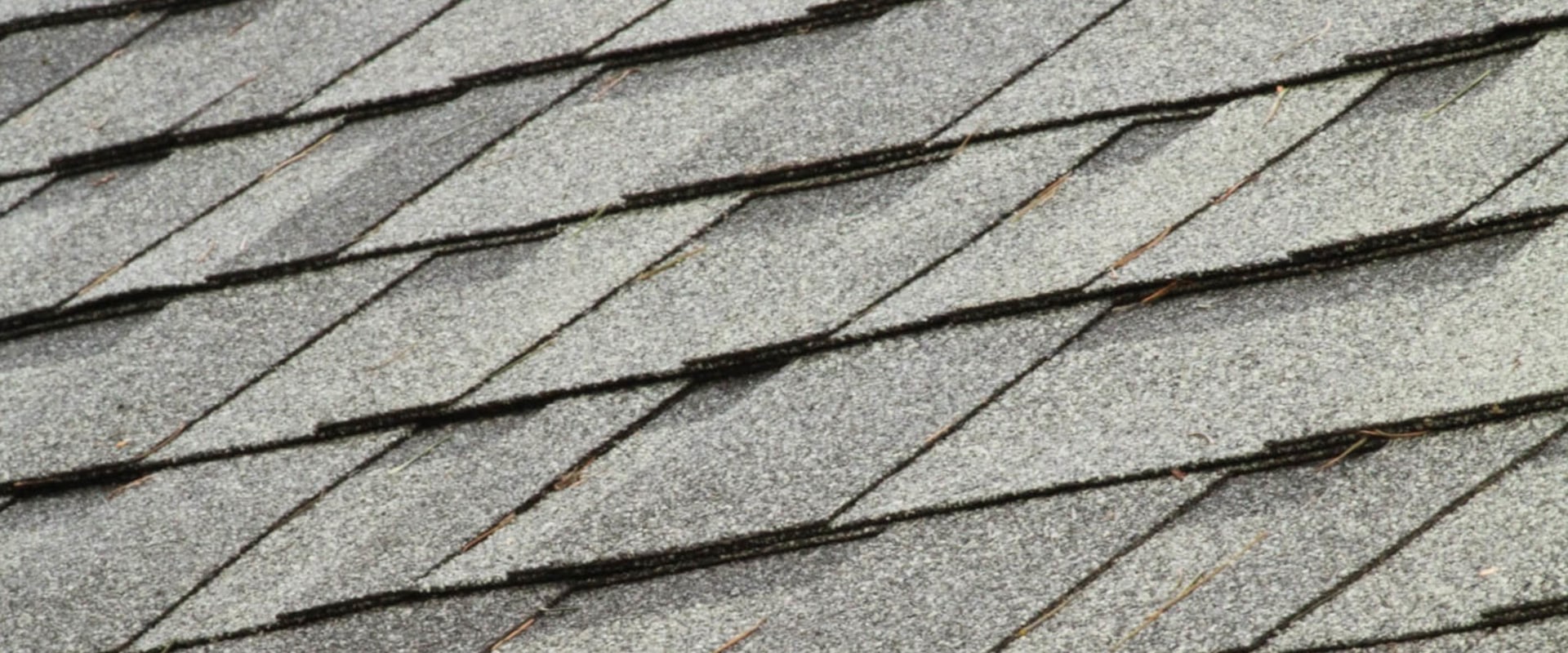 What type of roof is best for heavy rain?