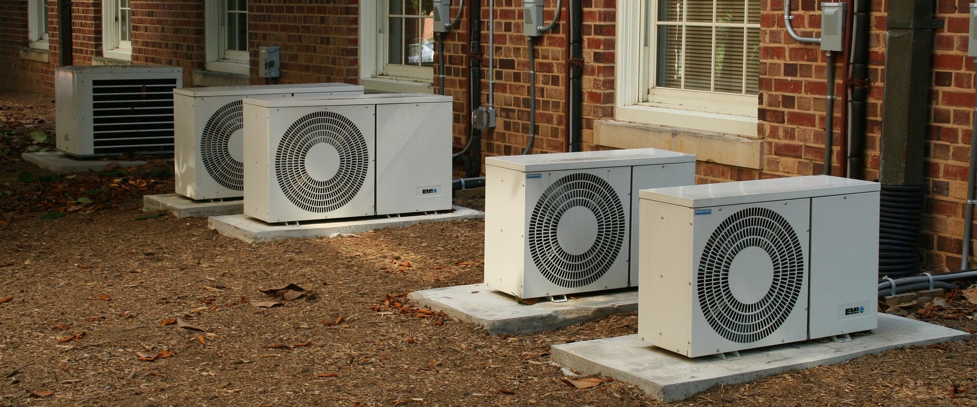 Efficient Emergency HVAC Solutions for Roof Installations