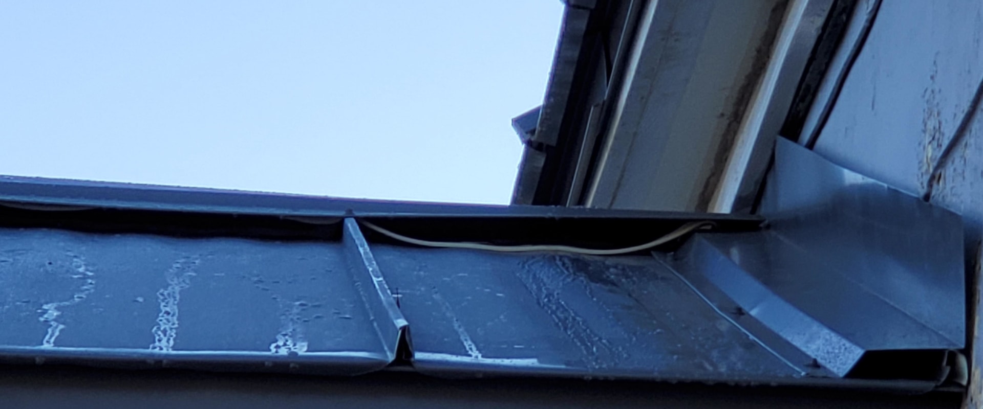 Brisbane Construction Lawyers: What To Do If Something Goes Wrong During Roof Installation
