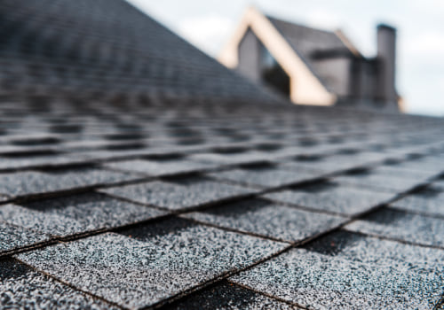 Roof Installation In Mobile, AL: The Benefits Of Choosing Asphalt Shingles
