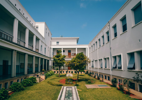 How To Clean The Debris From A School Roof Installation In Sydney